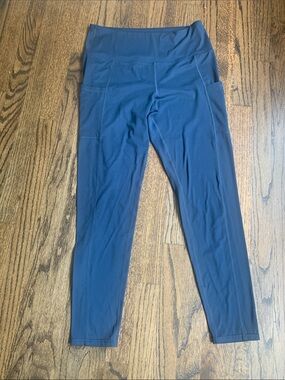 L Tuff Athletics leggings